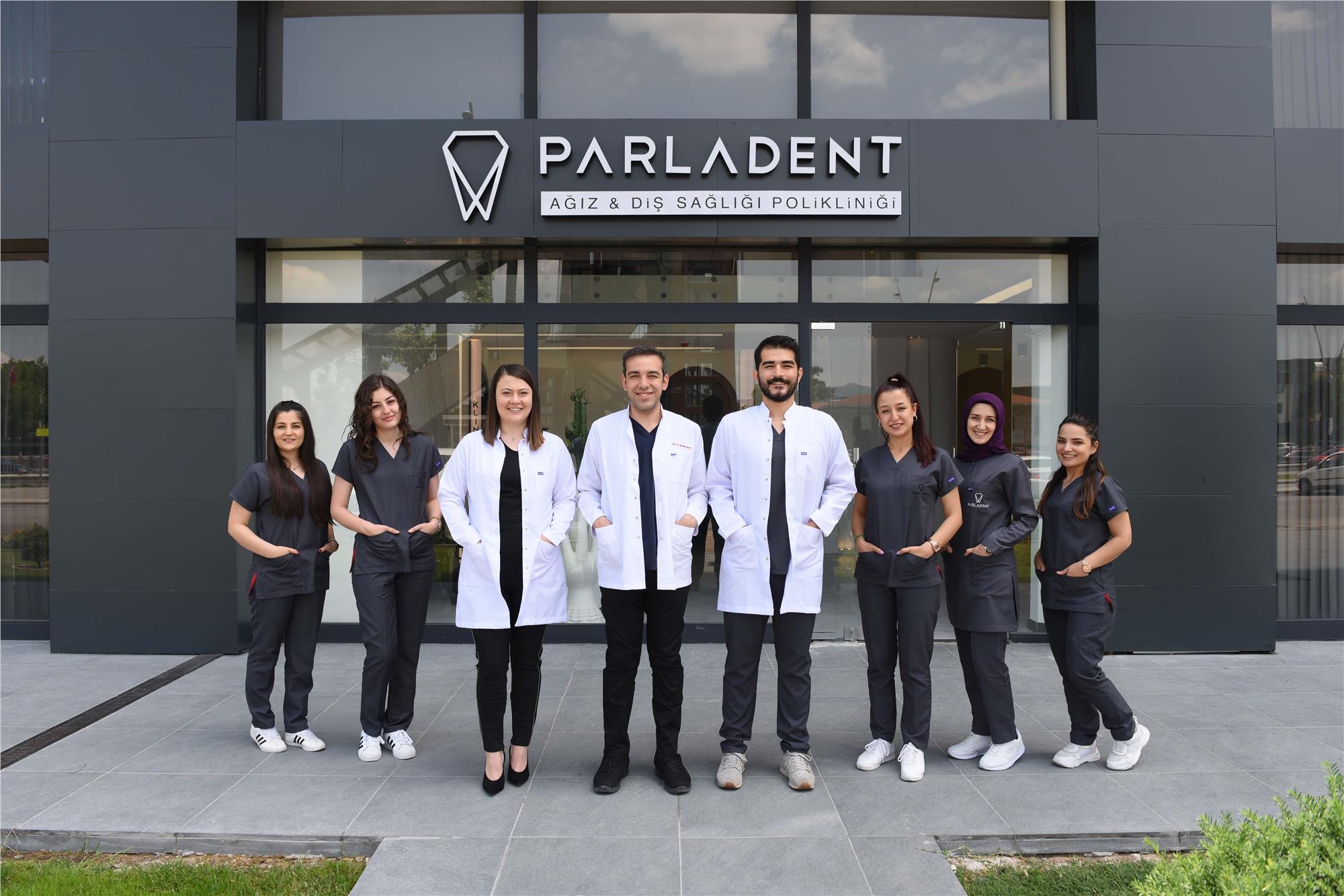 Parladent Diş Polikliniği Tanıtım Filmi